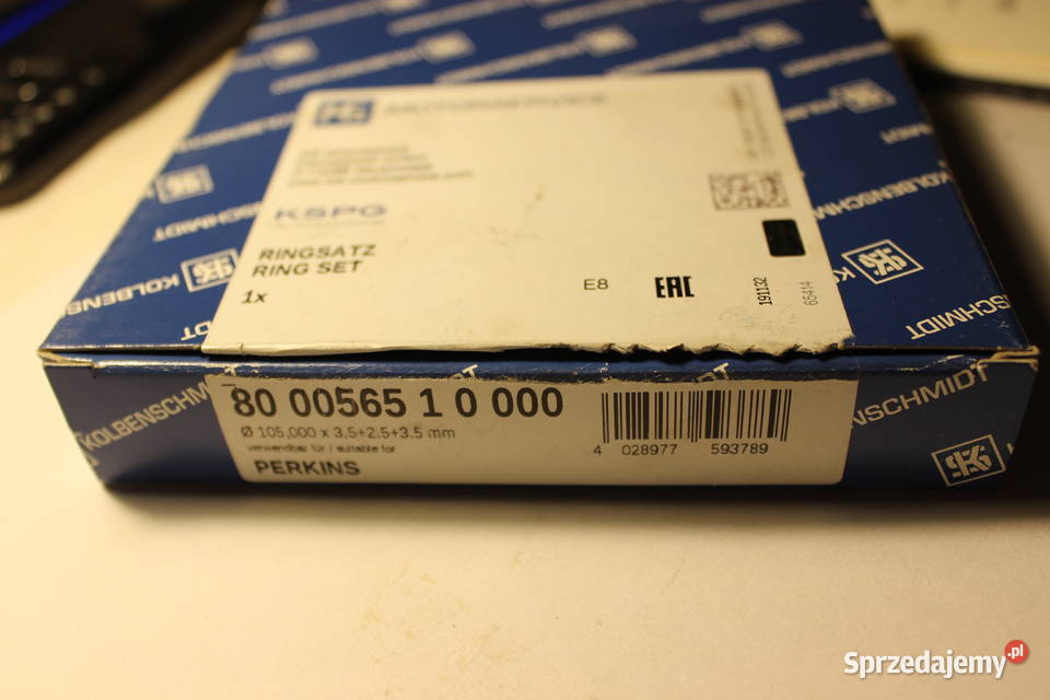800056510000 KS Perkins Zestaw pierścieni nieuszkodzony Maszyny rolnicze Jelenia Góra
