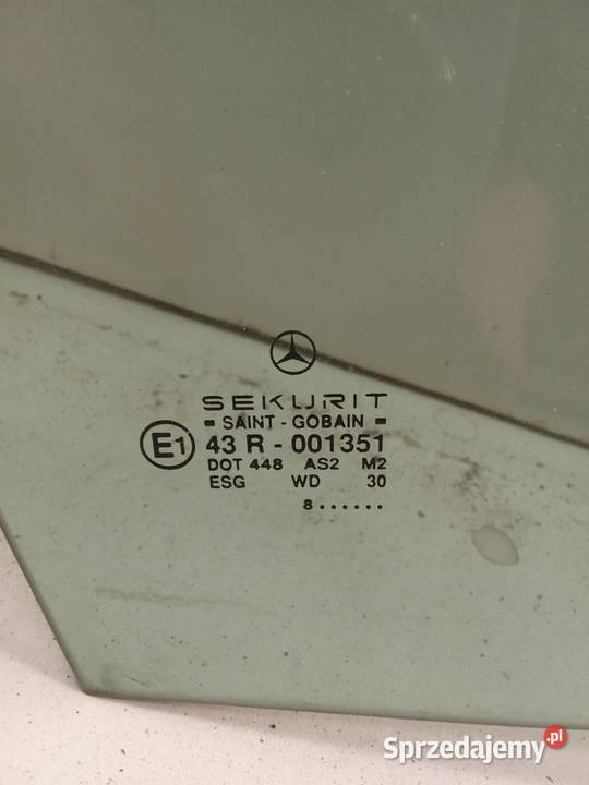 Szyba Drzwi Prawych Przednich Mercedes Cclass wielkopolskie Bralin