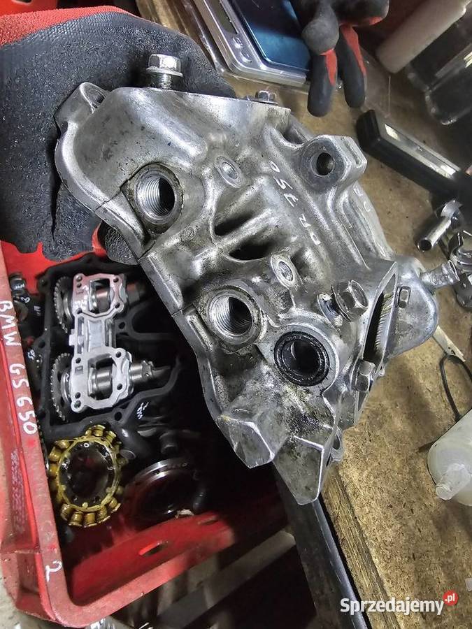 Suzuki DR 750 pokrywa głowicy dekiel głowica Jelenia Góra