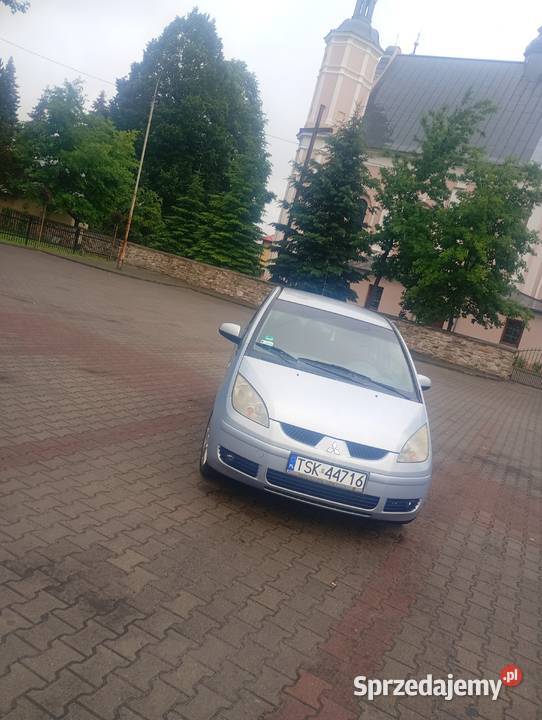 Sprzedam Mitsubishi Colt 15 benzyna Super stan Rok produkcji 2004 Starachowice