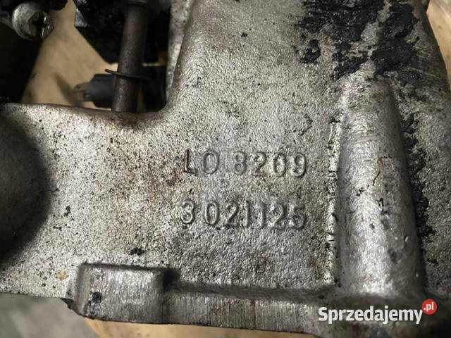 Liebherr d926 tie obudowa termostatu L08209 wielkopolskie Jastrzębniki sprzedam