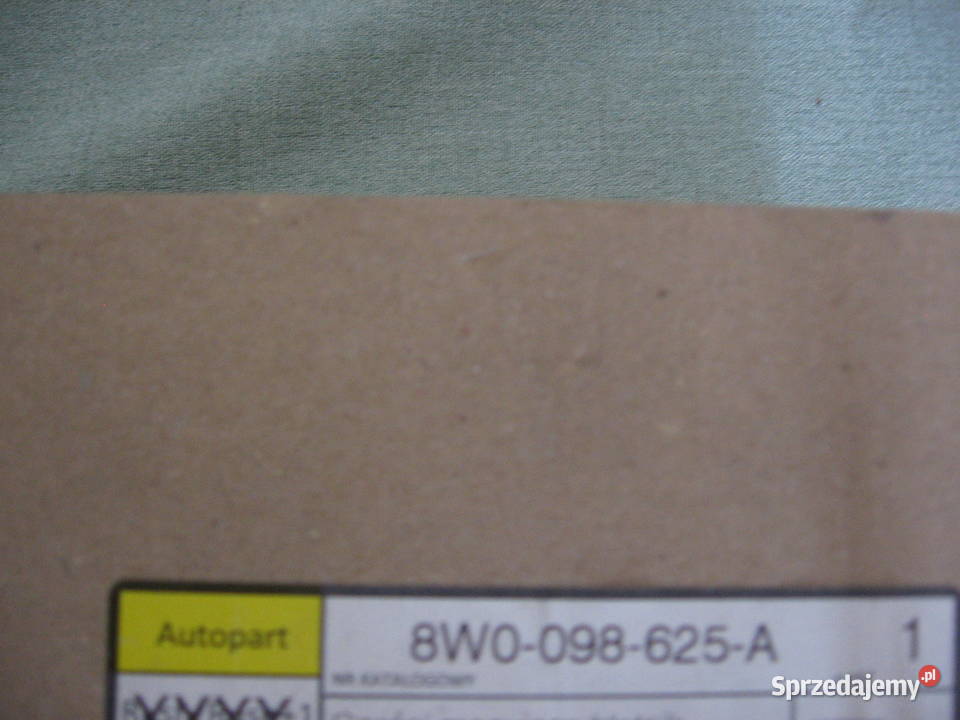 8W0098625A Zestaw montażowy błotnika AUDI A4 B9 Części montażowe Warszawa