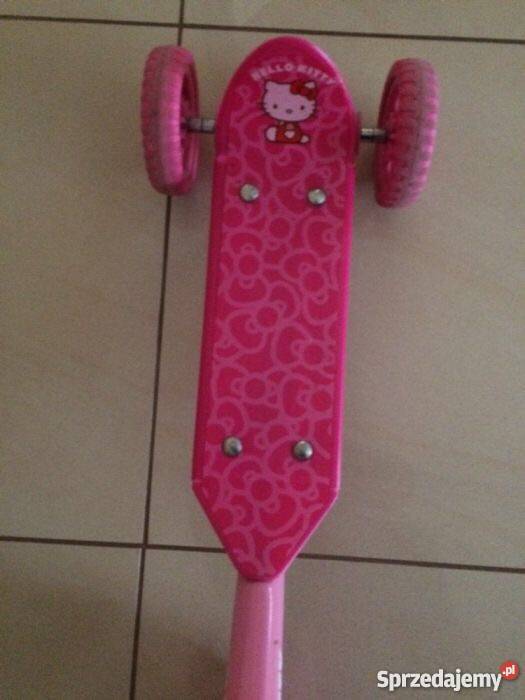 Hulajnoga Hello Kitty różowy Rolki, wrotki i hulajnogi