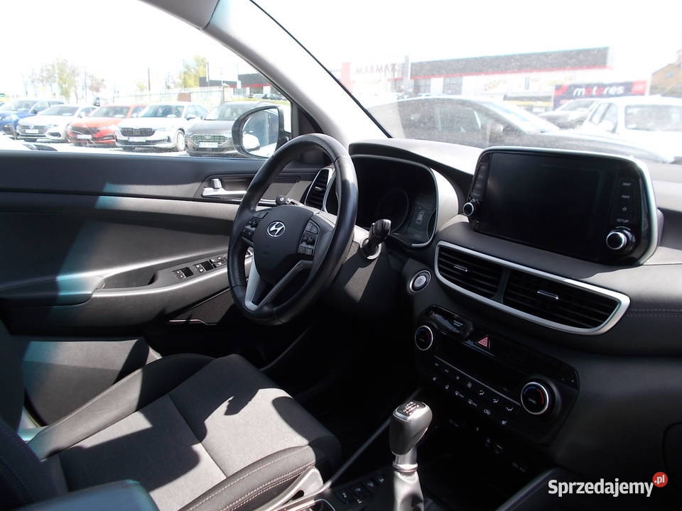 HYUNDAI TUCSON 16 benzyna salon Polska serwisowany w ASO Dębica sprzedam