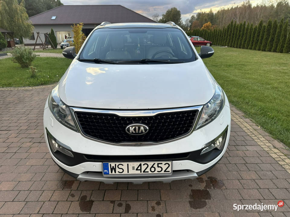 Kia Sportage panoramiczny dach 4x4 automat III Rok produkcji 2014 Sportage Lipówki sprzedam