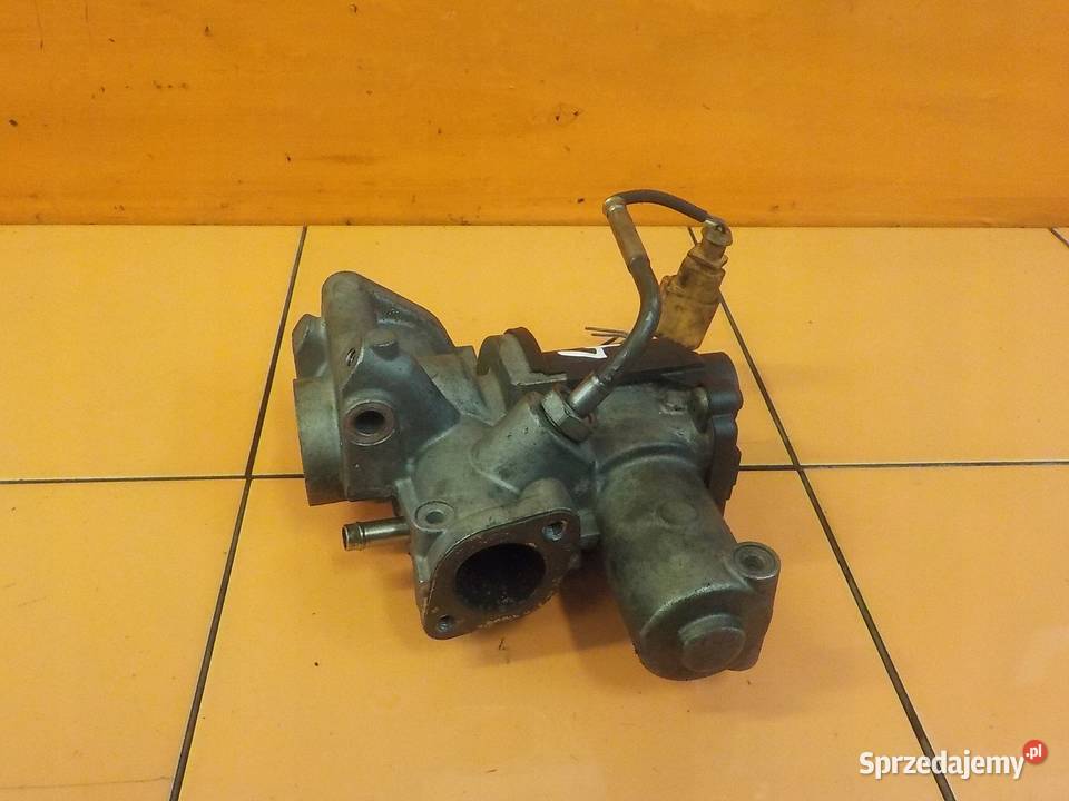 AUDI A5 A4 30 TDI 09r 239 CAP CAPA zawor EGR