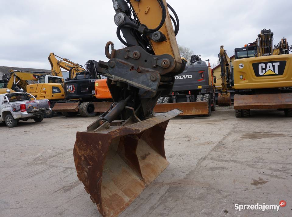 Koparka gąsienicowa Liebherr R 936 2016 Koparki świętokrzyskie Jeziorko