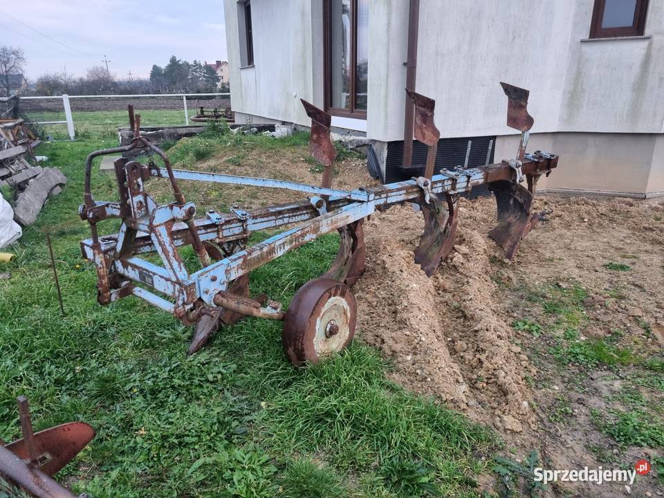 Pług fortschritt 4 skibowy B 1255 nieuszkodzony Grodków