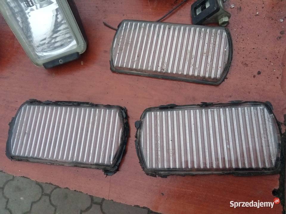 Fiat 125p Fiat 126p Polonez Halogeny Światła Oświetlenie Części samochodowe podkarpackie Stalowa Wola