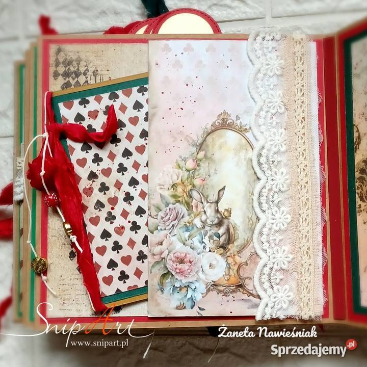 Album foto Alicja w krainie czarów