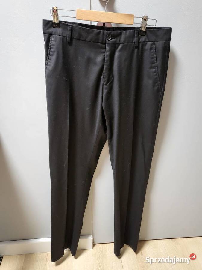 Klasyczny czarny garnitur marki Selected Homme mazowieckie Warszawa