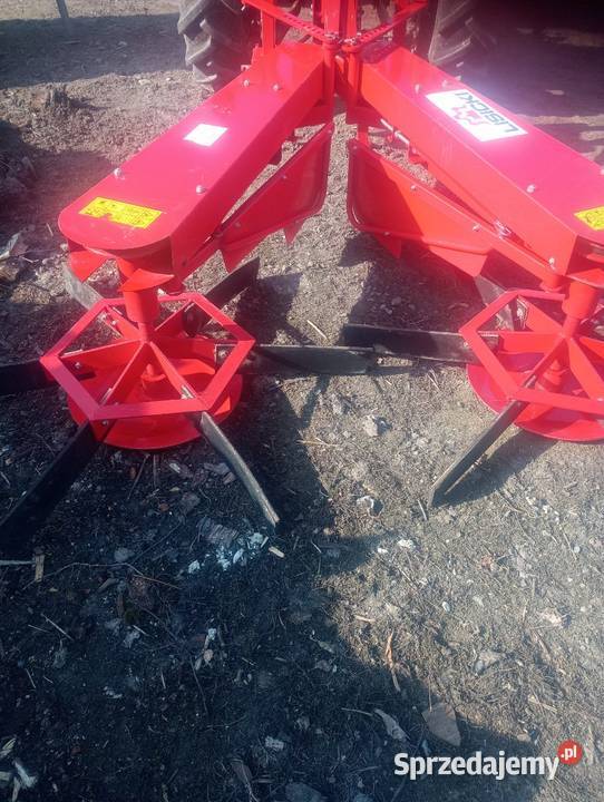Wymiatarka do gałęzi Zgrabiarki i przetrząsacze Łoniów