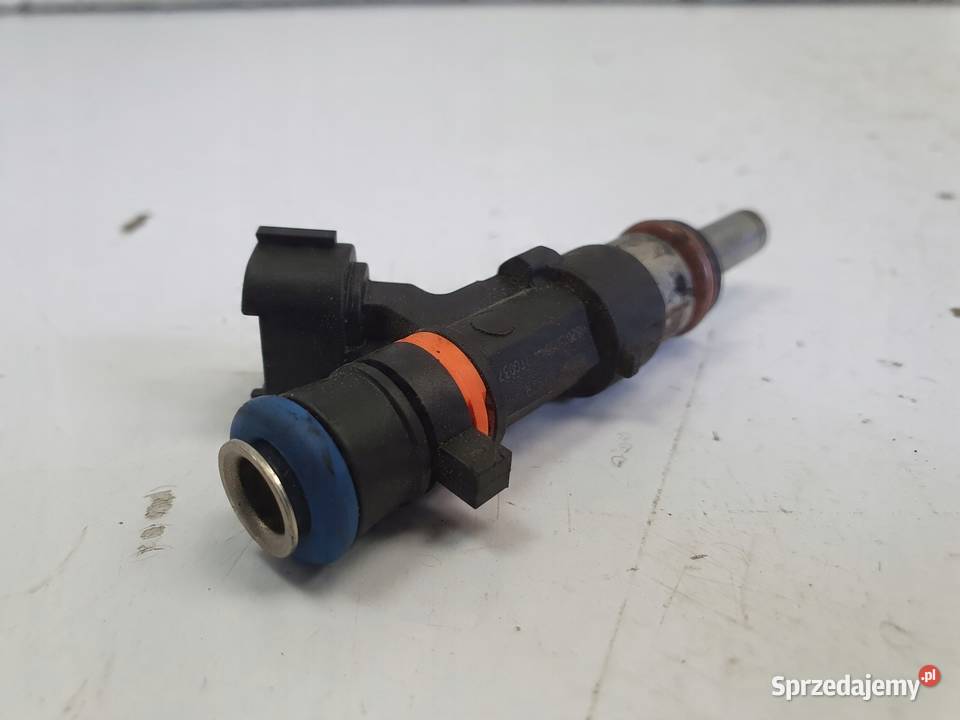 Renault Clio IV 09 TCe WTRYSKIWACZ wtrysk osobowe Janów sprzedam