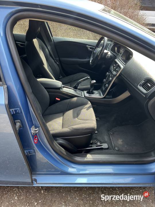 Volvo V40 D2 DriveE Momentum V40 Iława