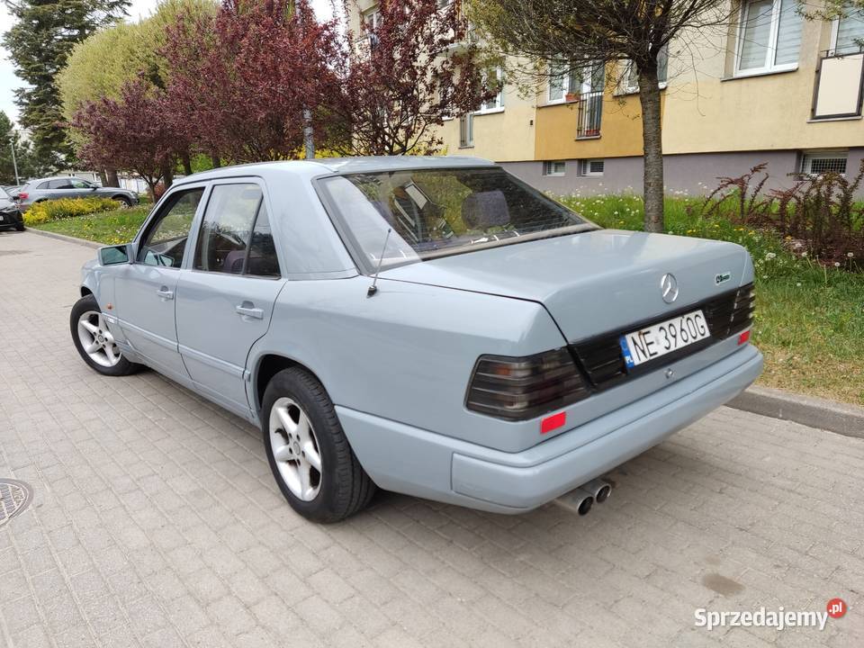 MERCEDES benz 124 sedan p23benzgaz Skrz AUTOMAT Rok produkcji 1988 Elbląg