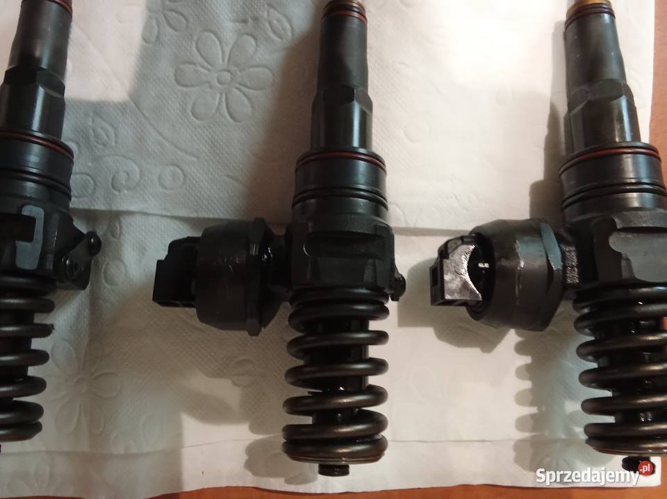VW Passat B5 flAUDI A4A619TDI pompowtryski Rok produkcji 2005 Układ paliwowy