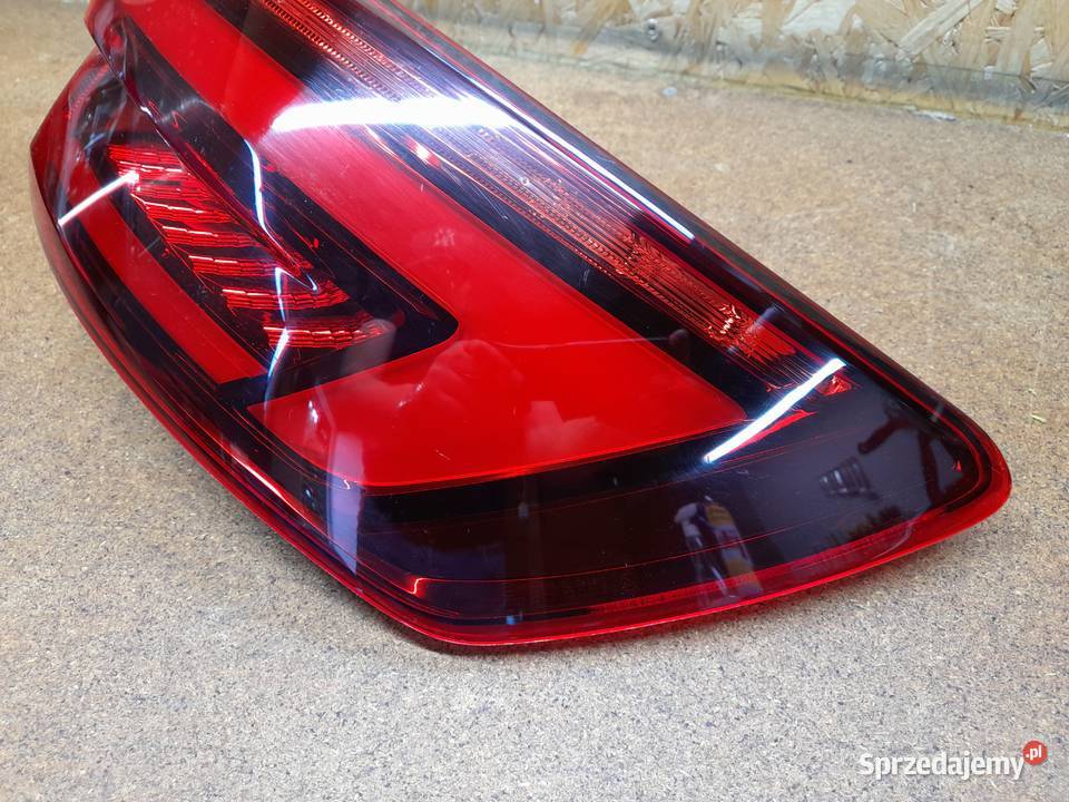 AUDI A4 B9 8W kombi lampa tylna lewa lewy tył Goleniów sprzedam