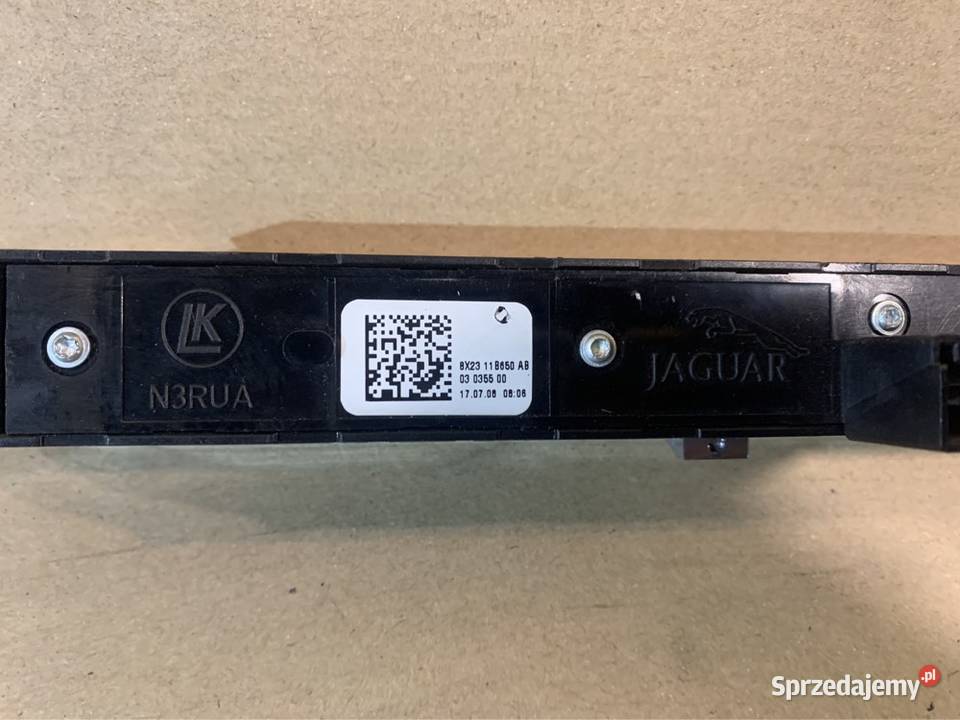 8X2311B650 panel przełączników jaguar xf x250 sprzedam