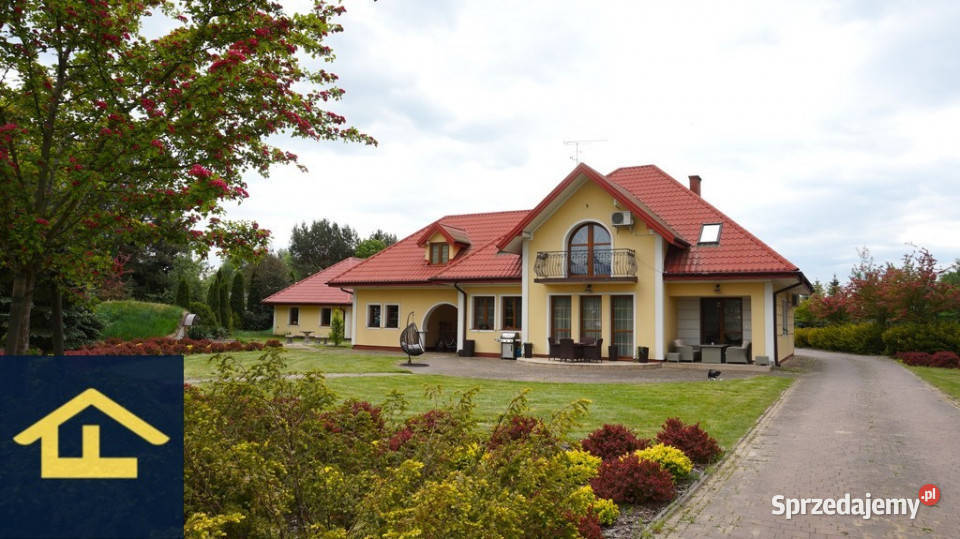 Willa w gminie Karczew Ilość pomieszczeń 5 mazowieckie Całowanie