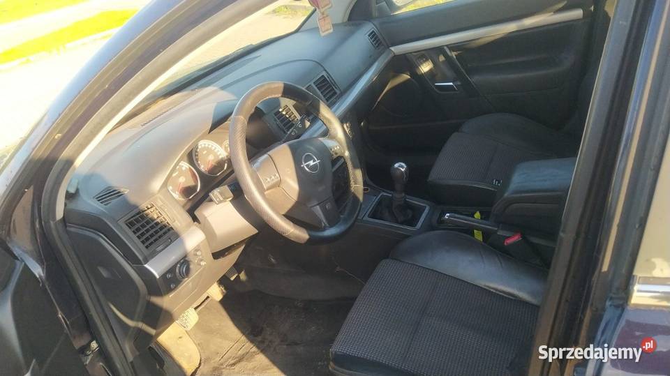 Opel Vectra zadbany Zarejestrowany w Polsce Vectra Strzelin
