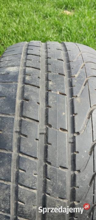 Pirelli P zero 24545R18