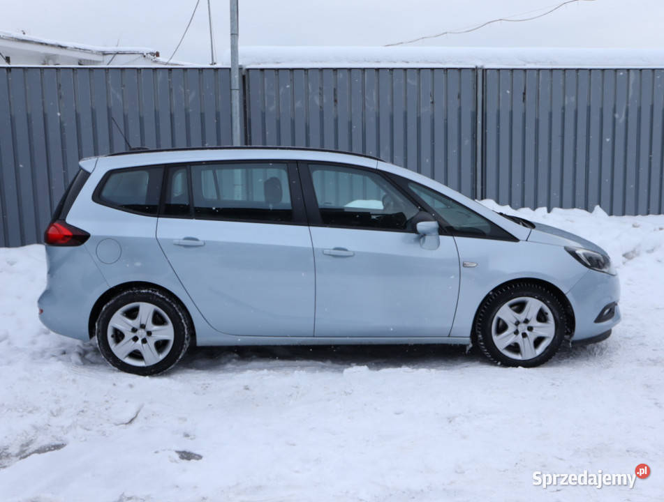 Opel Zafira 20 CDTI gniazdo USB Piaseczno