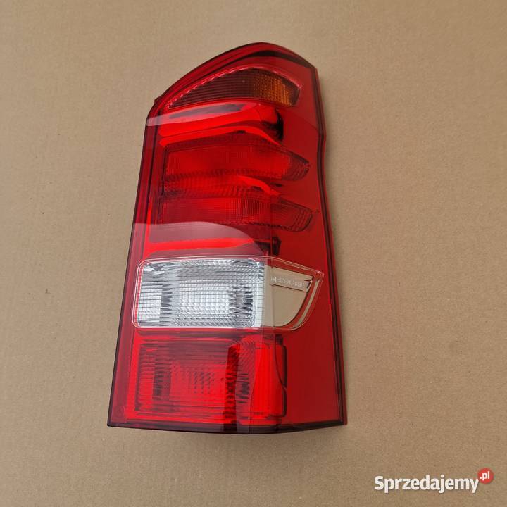MERCEDES VITO A447 V KLASA LAMPA TYŁ PRAWA lubuskie Bieleń
