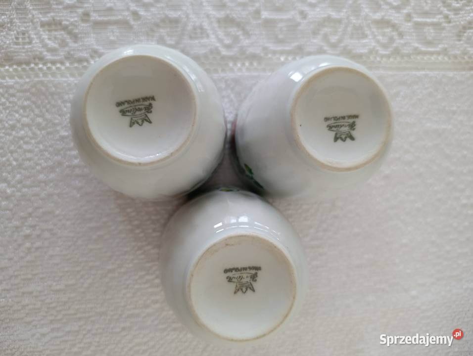 Nieużywane 3 kubeczki Chodzież PRL Kielce