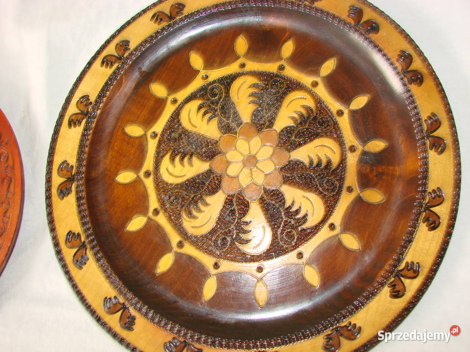 drewniany talerz dekoracyjny PRL Pruszcz Gdański