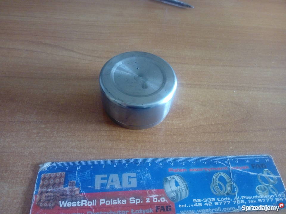 Tłoczek zacisku hamulcowego ładowarki 534C534E Stalowa Wola
