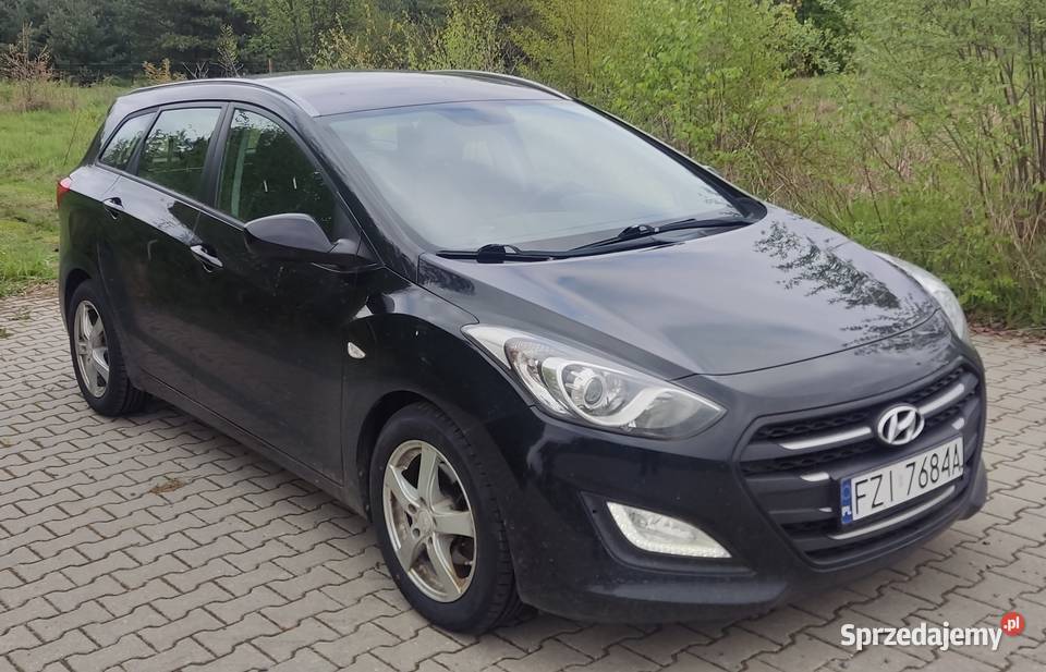HYUNDAI I30 KOMBI 14 100 2016 ZAREJES W POLSCE elektryczne szyby i30 Zielona Góra sprzedam