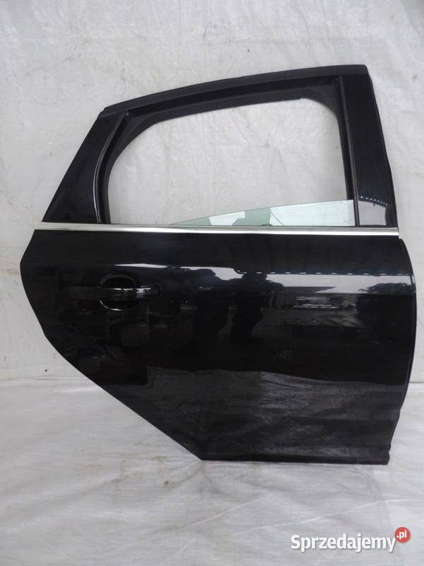 DRZWI PRAWE TYLNE TYŁ FORD FOCUS MK3 LIFT HB sprzedam