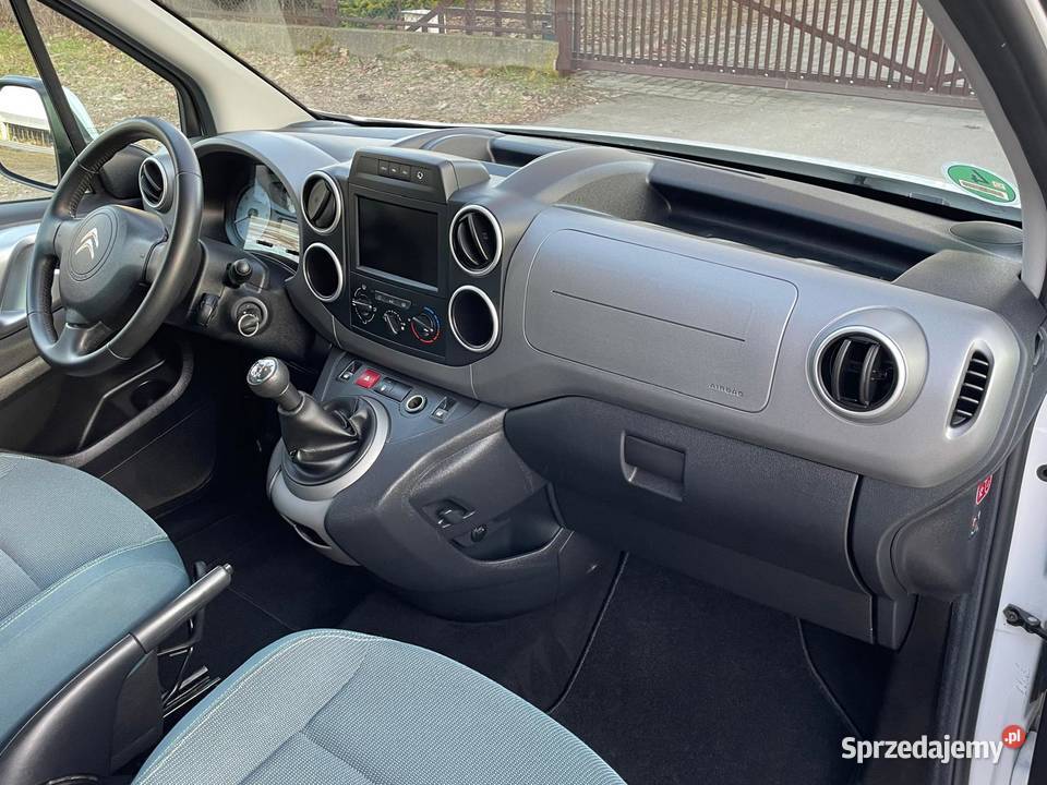 Citroen Berlingo 16 HDI 99 euro 6 wielofunkcyjna kierownica Wadowice
