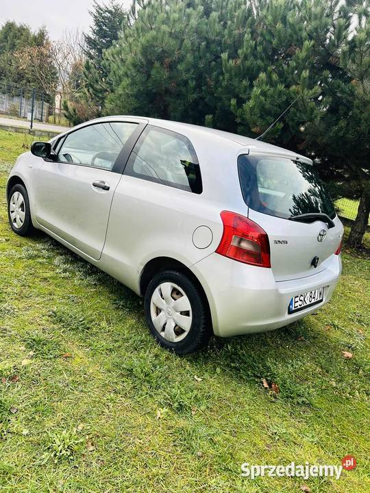 Toyota Yaris 10 benzyna 2008 Łódź