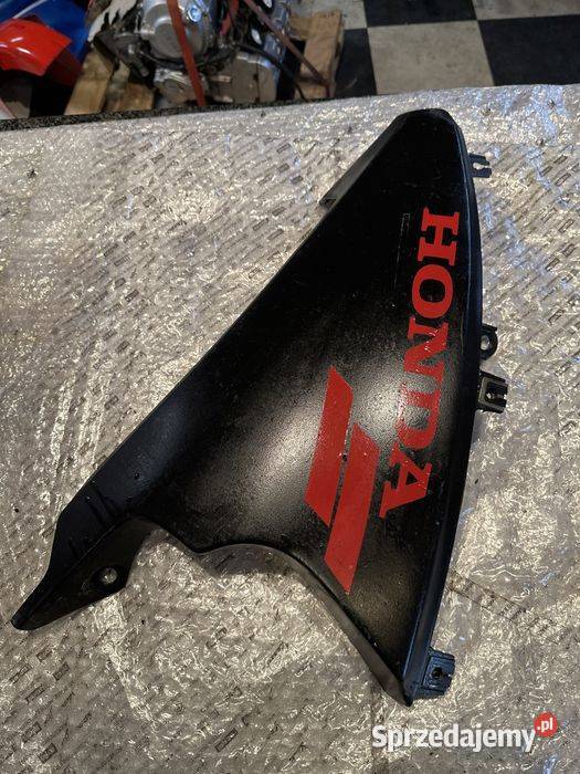 HONDA VFR750F VFR Osłona Dolna Lewa Owiewka Poznań