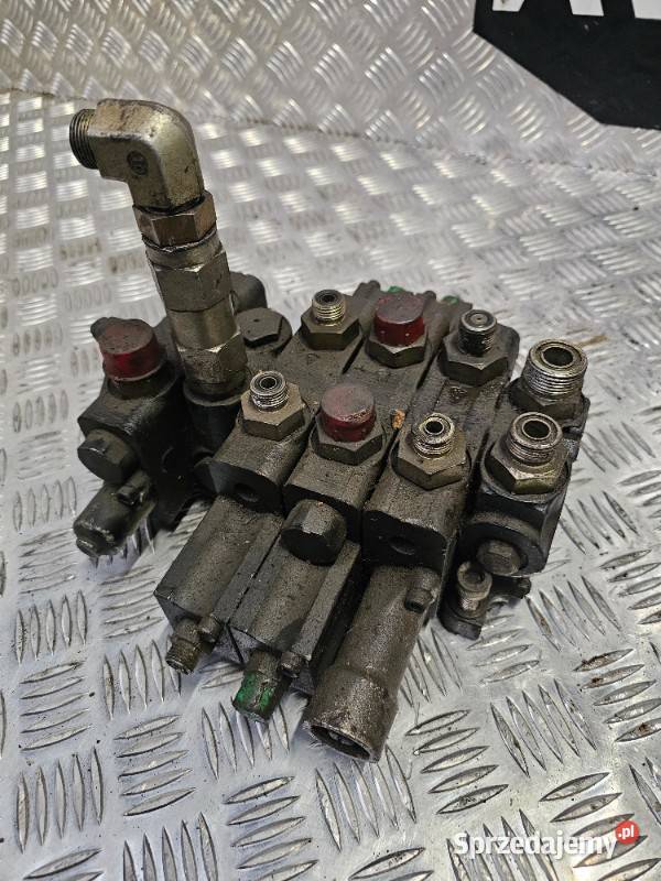 4sekcyjny rozdzielacz hydrauliczny JCB 8027 803 Gdynia