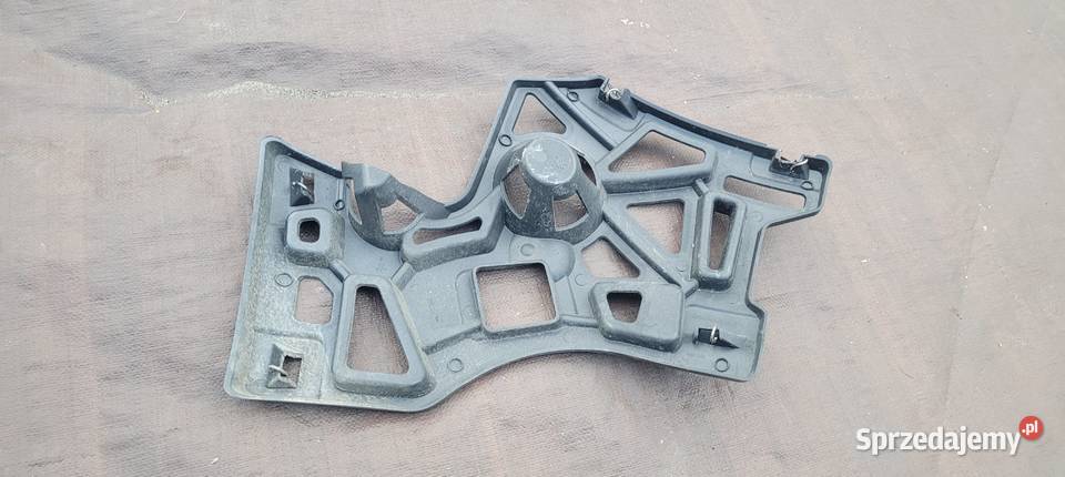 RENAULT MEGANE IV HB ŚLIZG ZDERZAKA TYŁ PRAWY Ruda Śląska