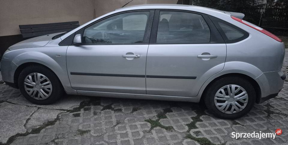 Ford focus II 16 benzyna