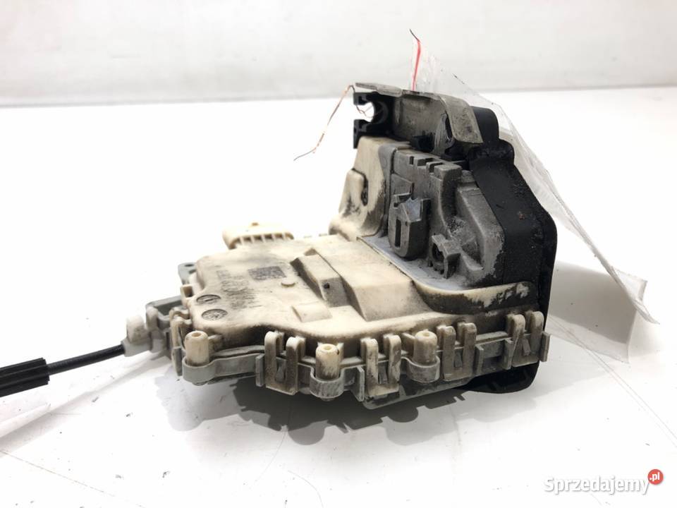 ZAMEK DRZWI PRAWY TYŁ AUDI A4 B8 SedanLimuzyna osobowe