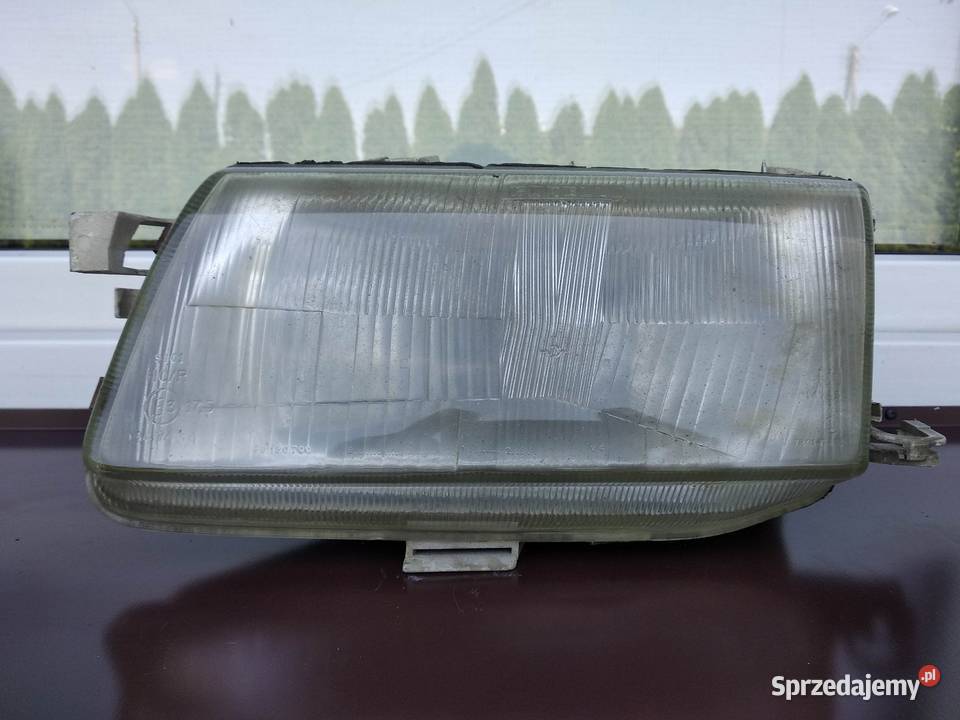 Opel Astra F przedlift lampa przednia lewa Sieradz