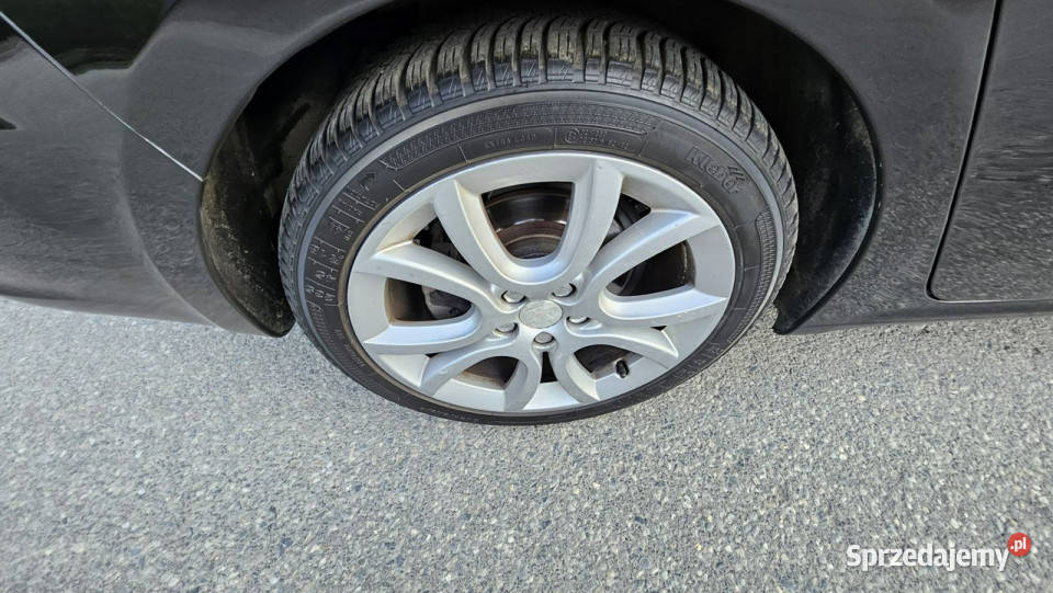 Peugeot 508 SW Peugeot 508 SW kombi czarny na Peugeot Kraków