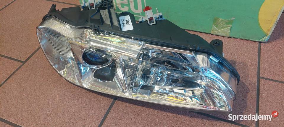Lampa prawa Peugeot 406 coupe nowa Kalety