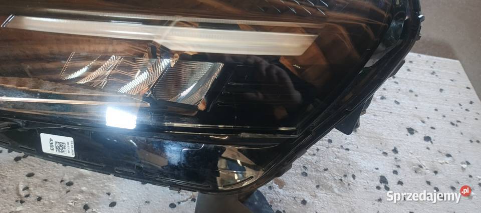 Lampa Clio V lewa sprzedam