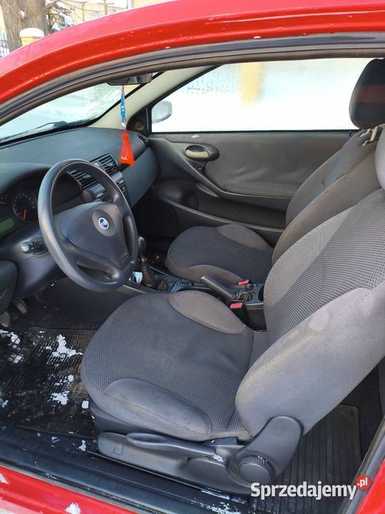 Fiat stilo 2005 14 Benzyna czerwony Narol