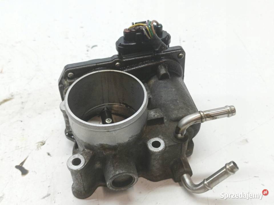 PRZEPUSTNICA 2203047010 13 16V Toyota VersoS I Przepustnice