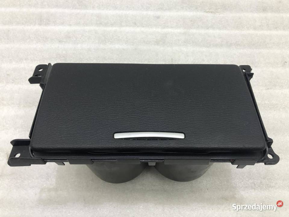 UCHWYT NA KUBEK GJE855241 CUPHOLDER MAZDA 6 GJ