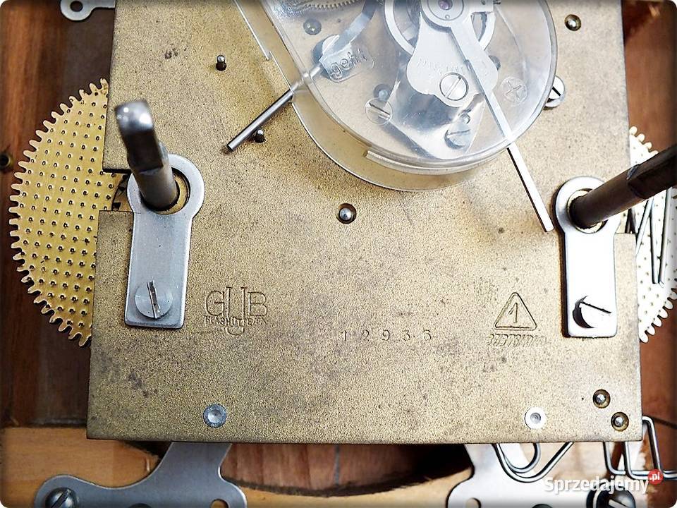 Zegar kominkowy GUB Glashtte mechanizm Sprawny sprzedam
