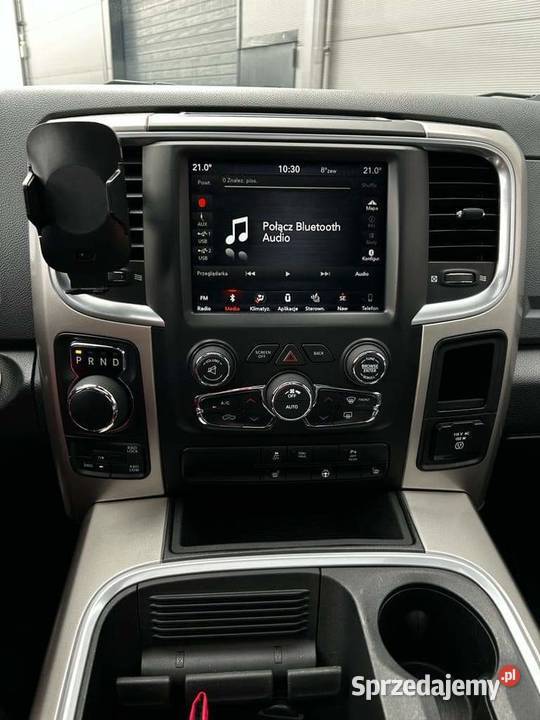 Dodge Ram 1500 57HEMILPG salon bezwypadkowy mały Warszawa