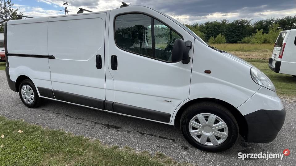 Opel Vivaro Long 2014r 20 115 Klima komputer pokładowy Poddębice