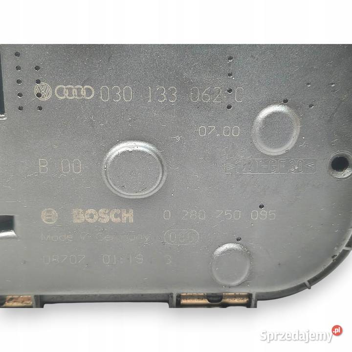 Przepustnica VW Audi Skoda 14 16V 030133062C lubelskie Chełm